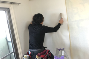 クロスの張り替え